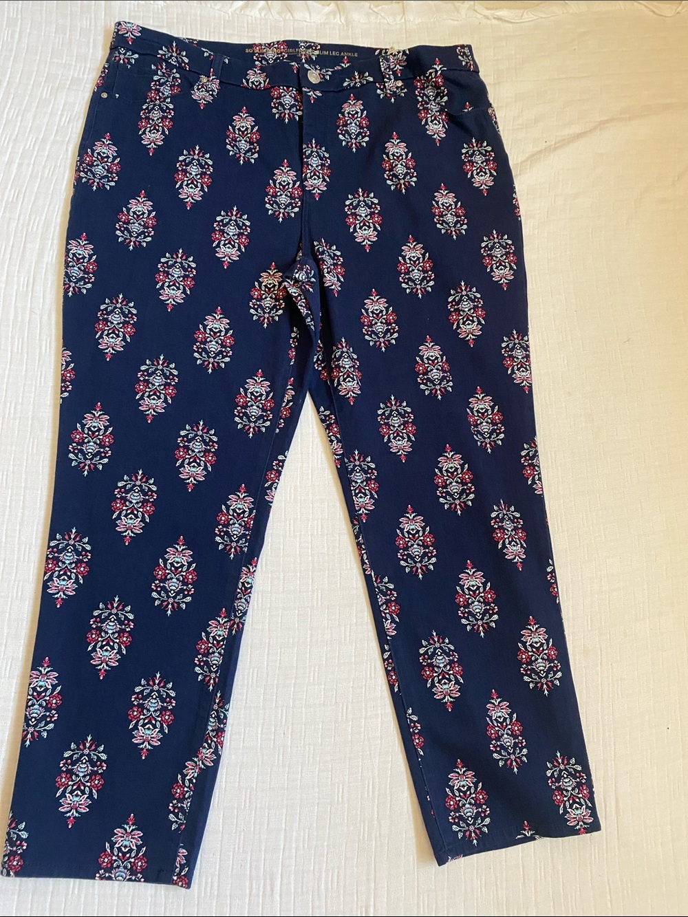 CHICO.S  Navy Floral Medallion Stretch Pants